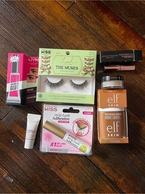 Makeup bundle kiss ABH smashbox laura mercier elf